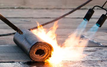 Pen Lan Mabws asphalt flat roofing repairs